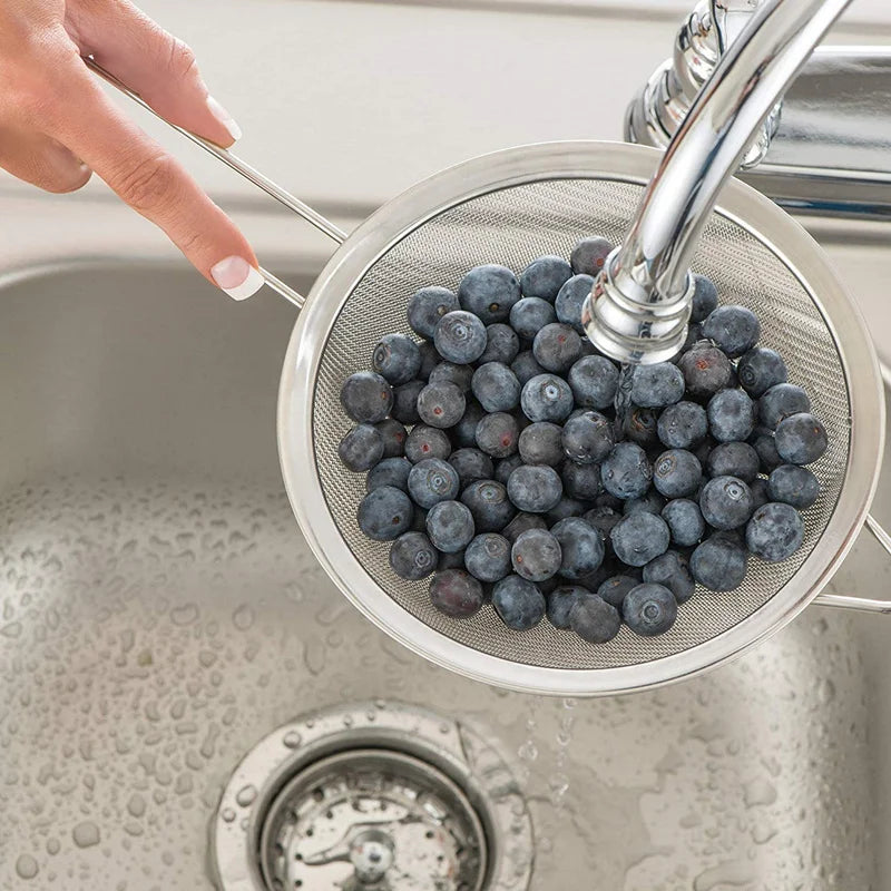 LMETJMA Stainless Steel Fine Mesh Strainers Oil Strainer Colanders with Long Wire Handles 3'', 5'', 6'', 8'', 9.5''  KC0072