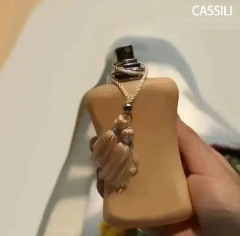 Hotsale women perfume men natural taste long lasting floral fruit flavoring female parfum  valaya for men fragrances